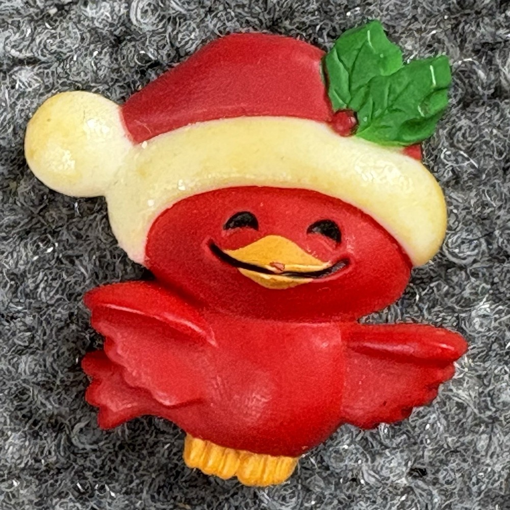 Vintage‎ Hallmark Red Bird Santa Hat Brooch Christmas Pin 1982 Holiday Cheer 80s